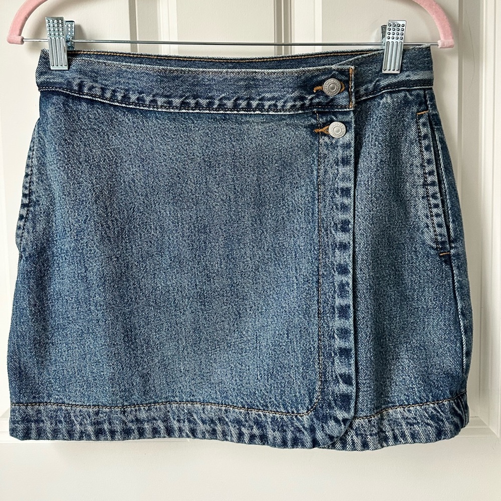 Levi's Medium Wash Blue Denim Mini Skirt